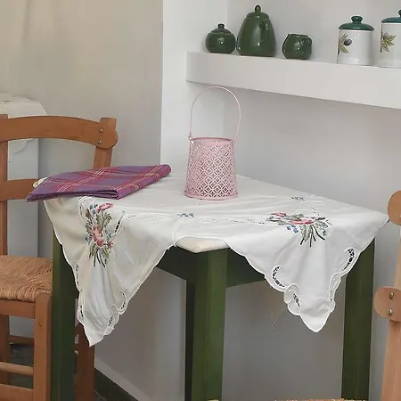 Anemos And Almyra Appartement *