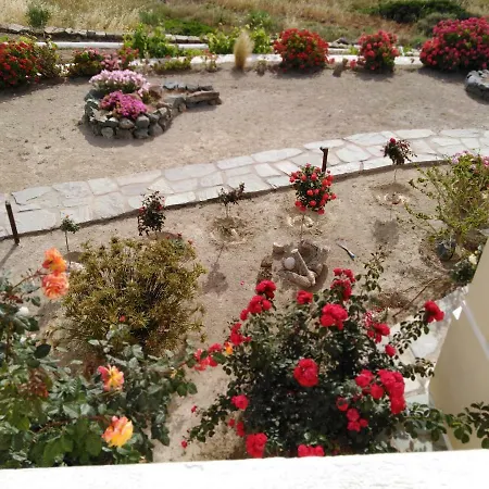 Anemos And Almyra Appartement Kini