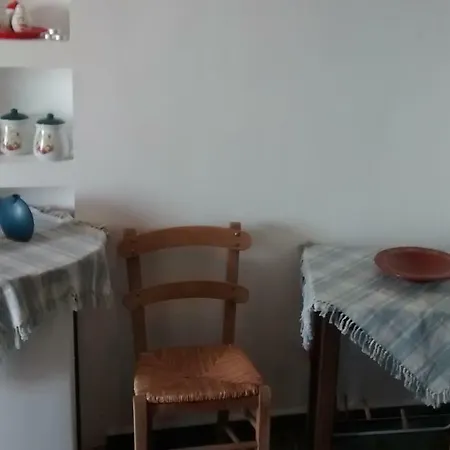 Anemos And Almyra Lägenhet Kini