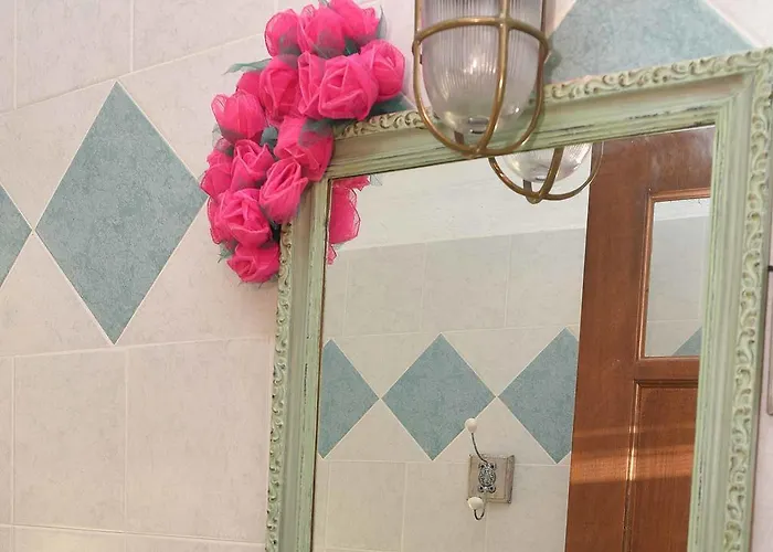 Anemos And Almyra Daire