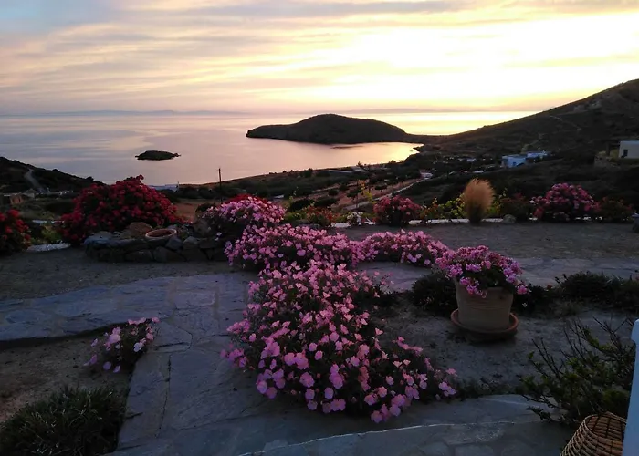 Anemos And Almyra 아파트 키니언